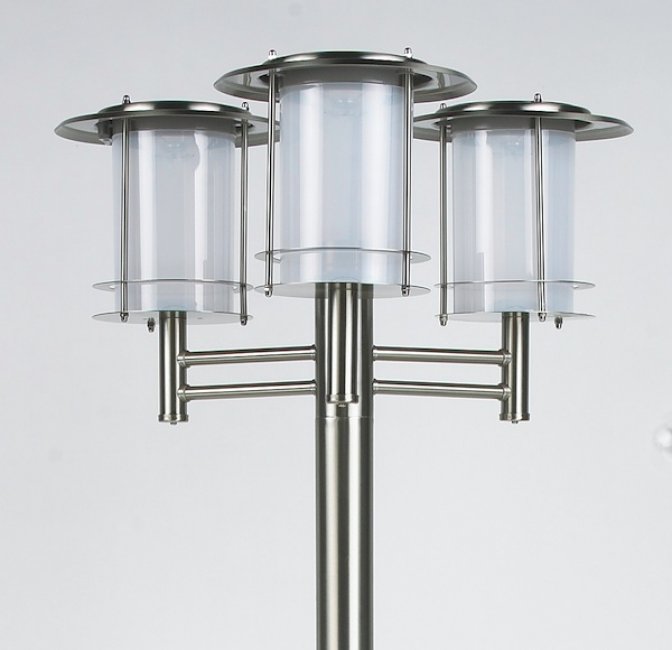 Lampadaire solaire Puissant inox 3 têtes Bt Eclairage solaire